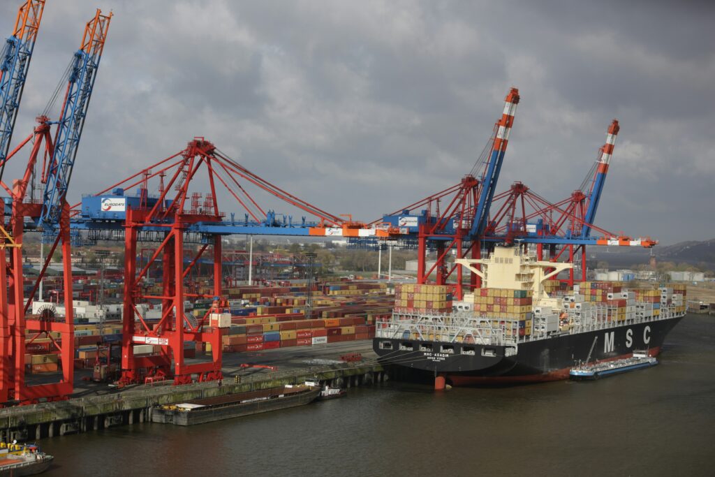 IndoViet Groups Logistics Handover - Super Heavy Reefer Container Export